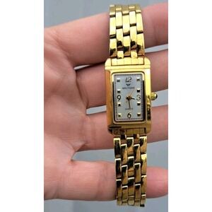 Vintage Waltham Ladies Quartz Wrist Watch YWL 312 (JB)